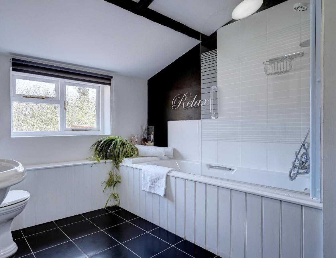 Regency Guest House Neatishead 외부 사진